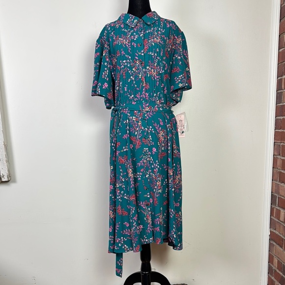 Nanette Lepore Dresses & Skirts - Nanette Lapore belted pin tuck detail midi dress plus size 22W